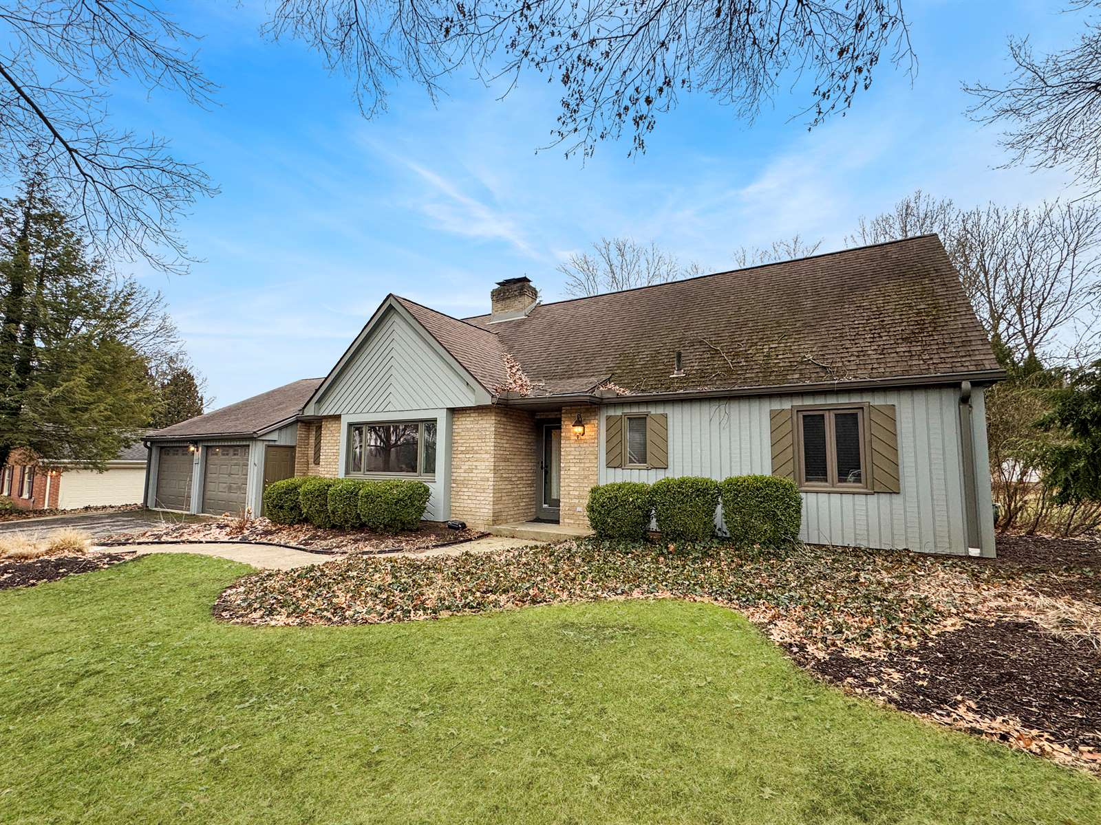 257 N Countryside Dr, Ashland, OH 44805