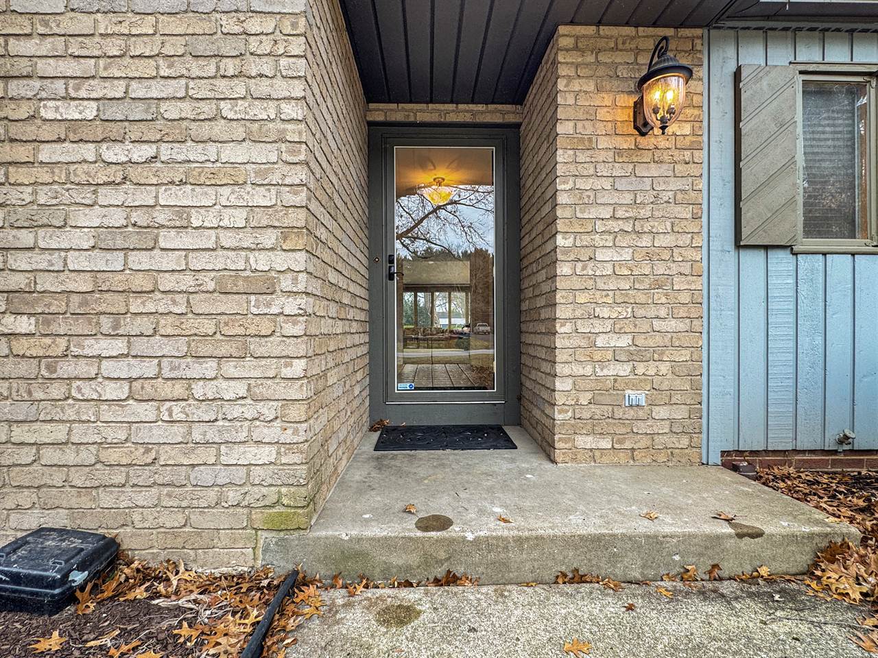 257 N Countryside Dr, Ashland, OH 44805