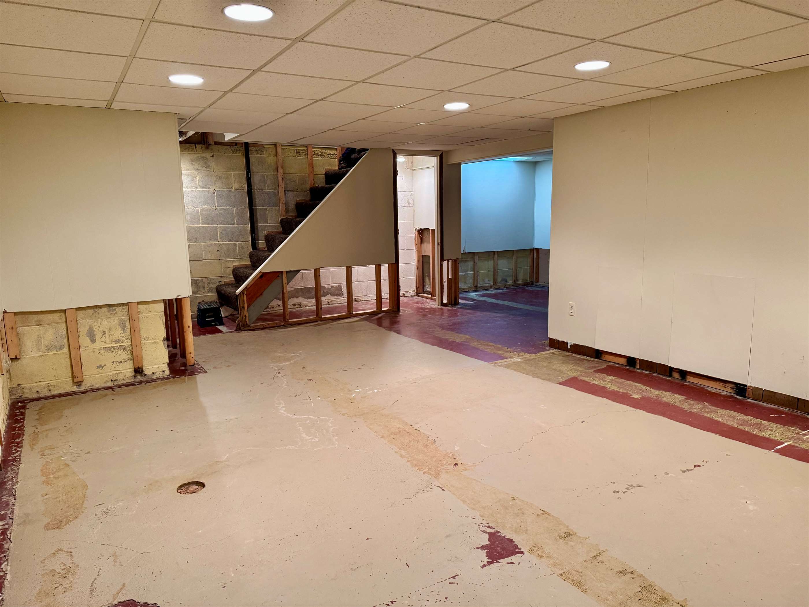 257 N Countryside Dr, Ashland, OH 44805