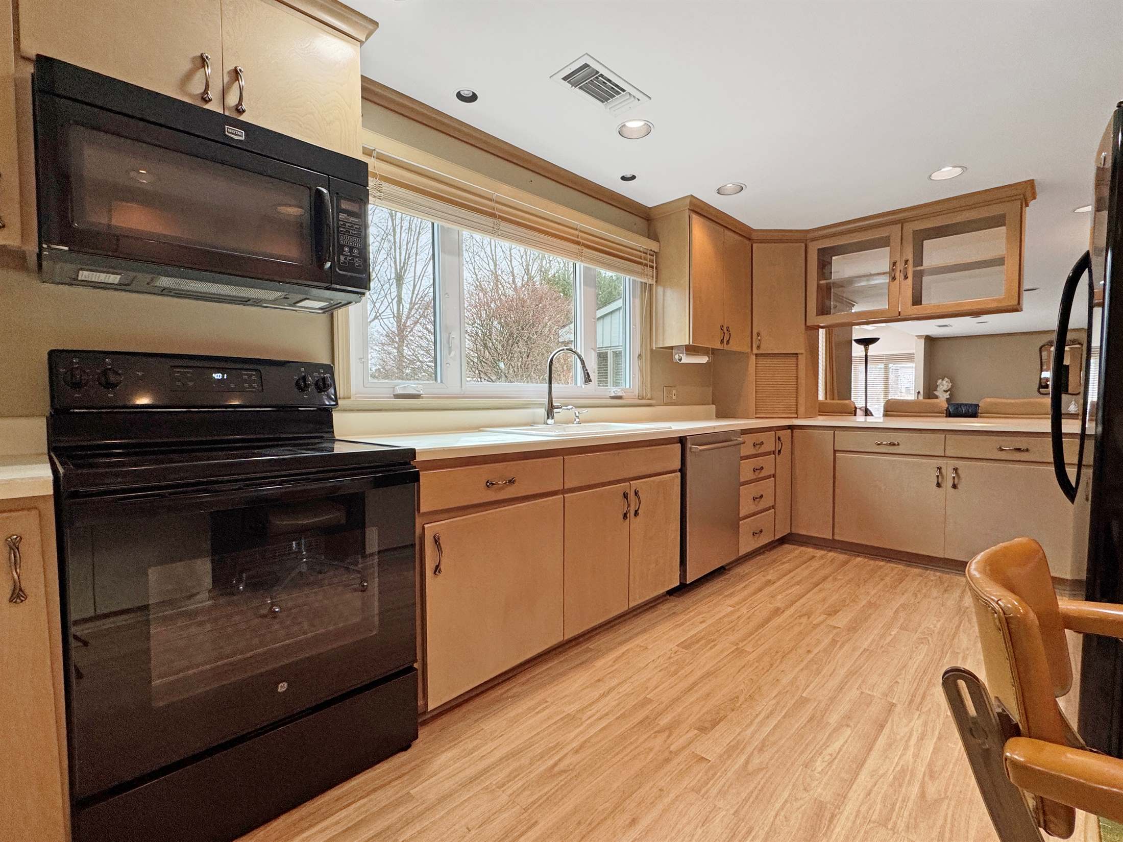 257 N Countryside Dr, Ashland, OH 44805