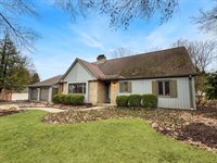 257 N Countryside Dr, Ashland, OH 44805