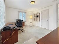 257 N Countryside Dr, Ashland, OH 44805