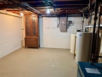 257 N Countryside Dr, Ashland, OH 44805