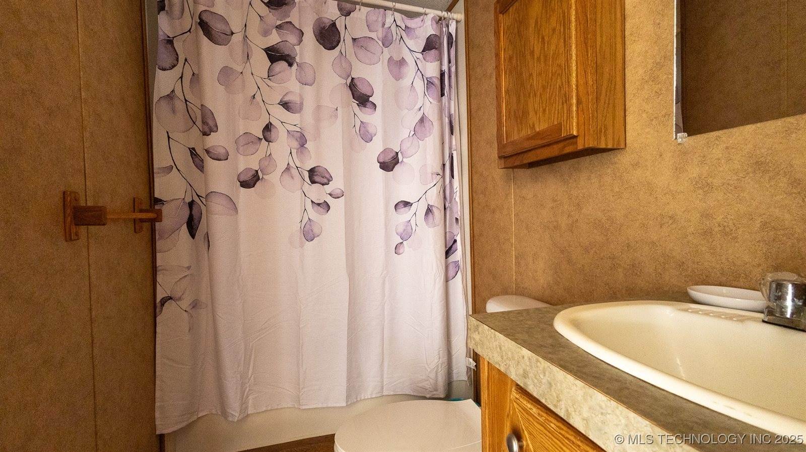 21506 East County Road 1190, Keota, OK 74941