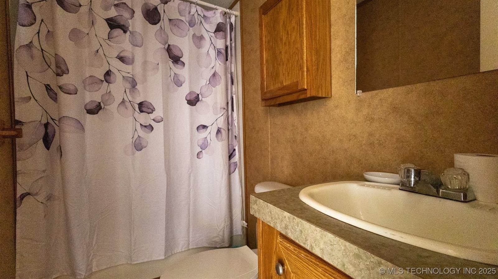 21506 East County Road 1190, Keota, OK 74941