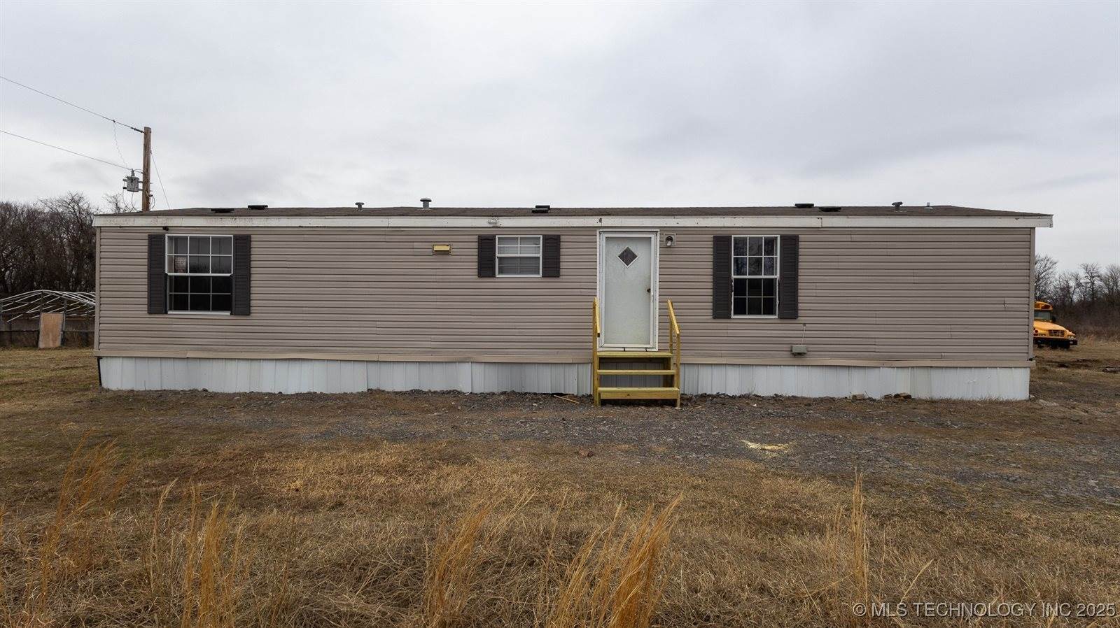 21506 East County Road 1190, Keota, OK 74941