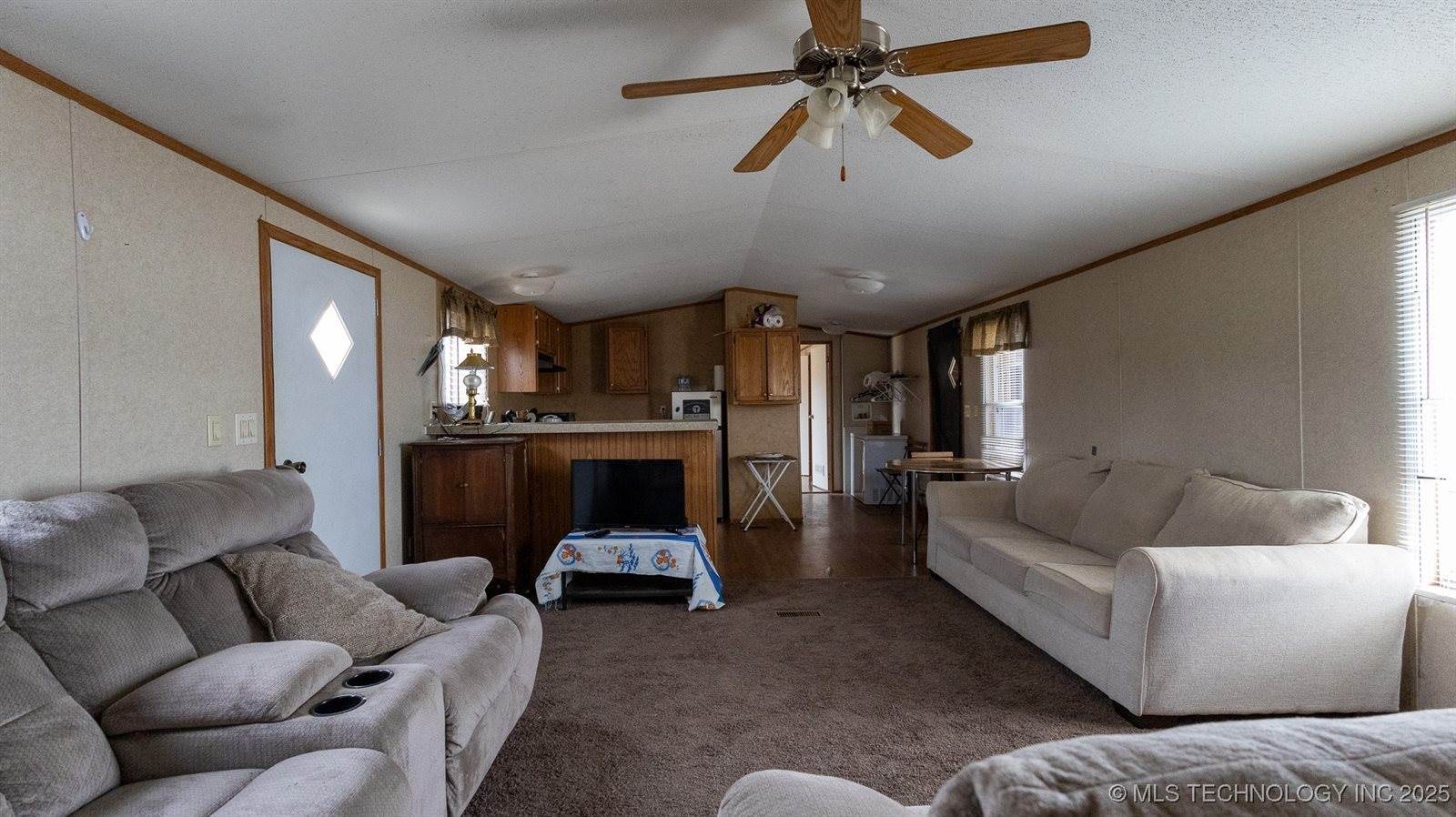 21506 East County Road 1190, Keota, OK 74941