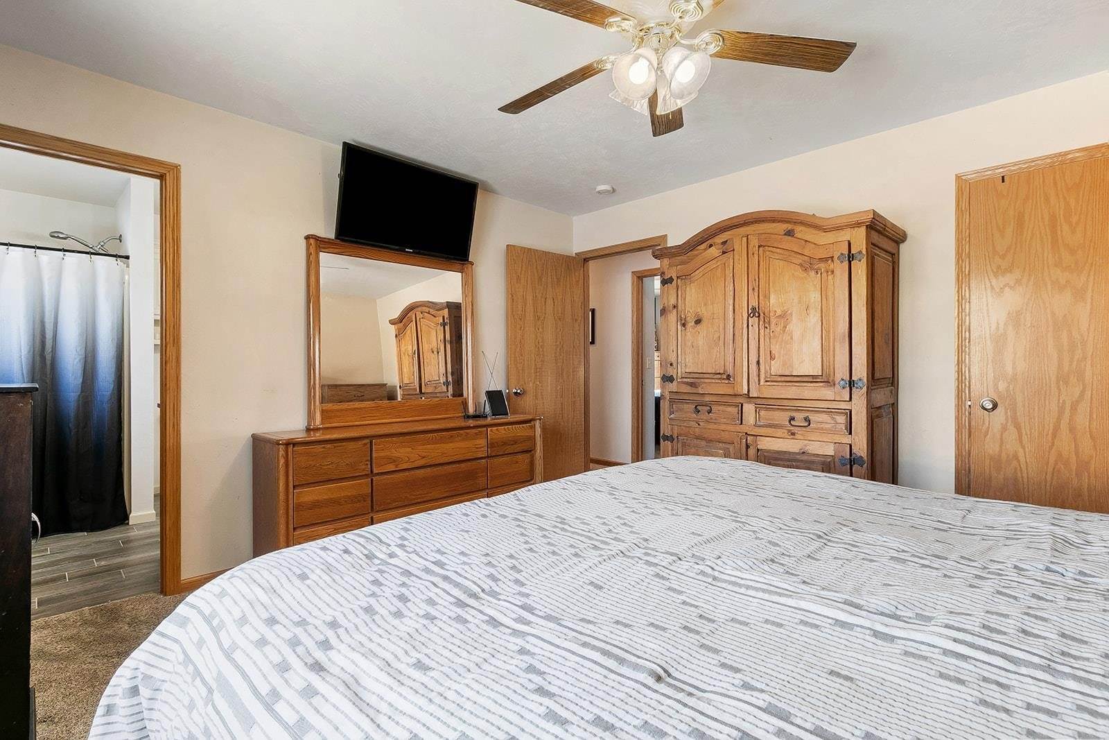 1504 Mcrae Circle, Green Bay, WI 54311