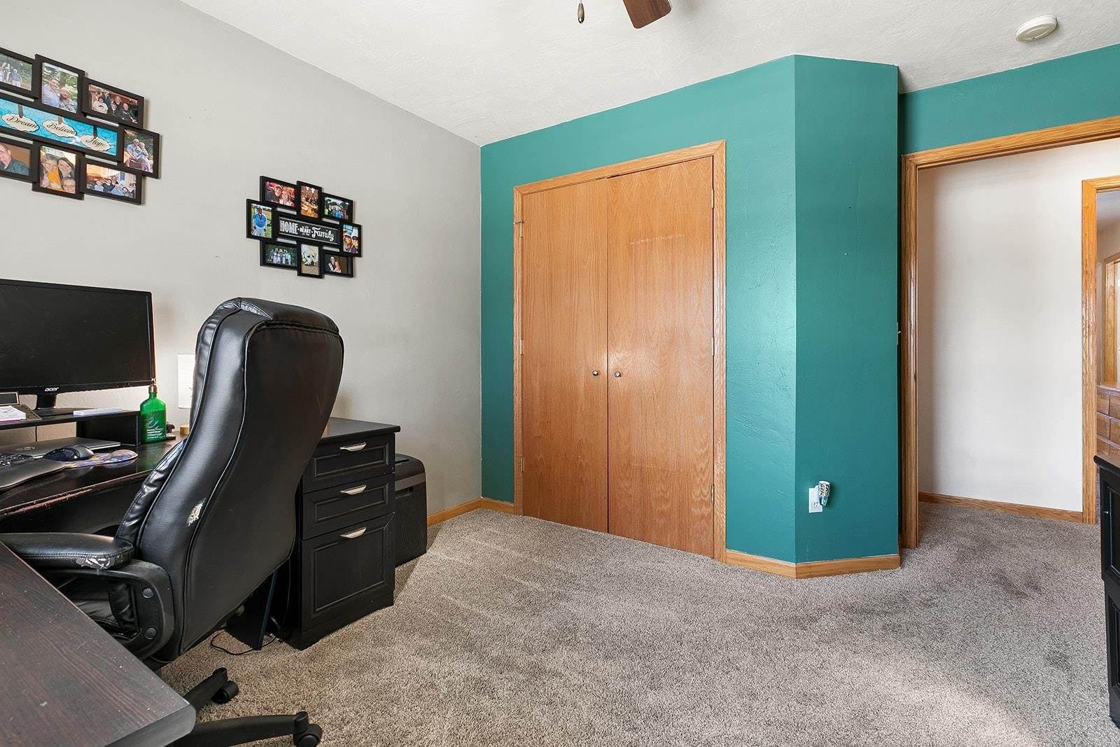 1504 Mcrae Circle, Green Bay, WI 54311