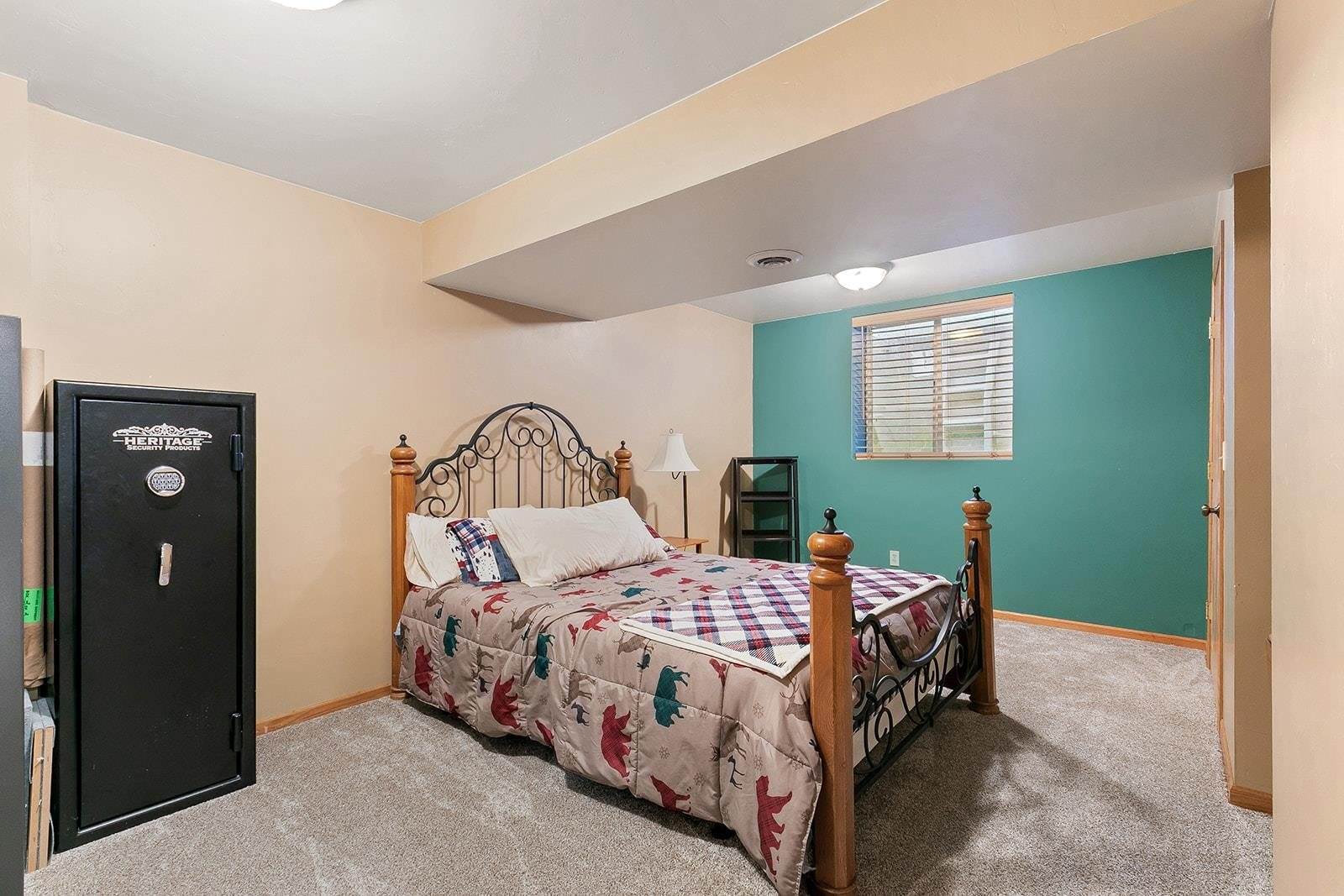 1504 Mcrae Circle, Green Bay, WI 54311