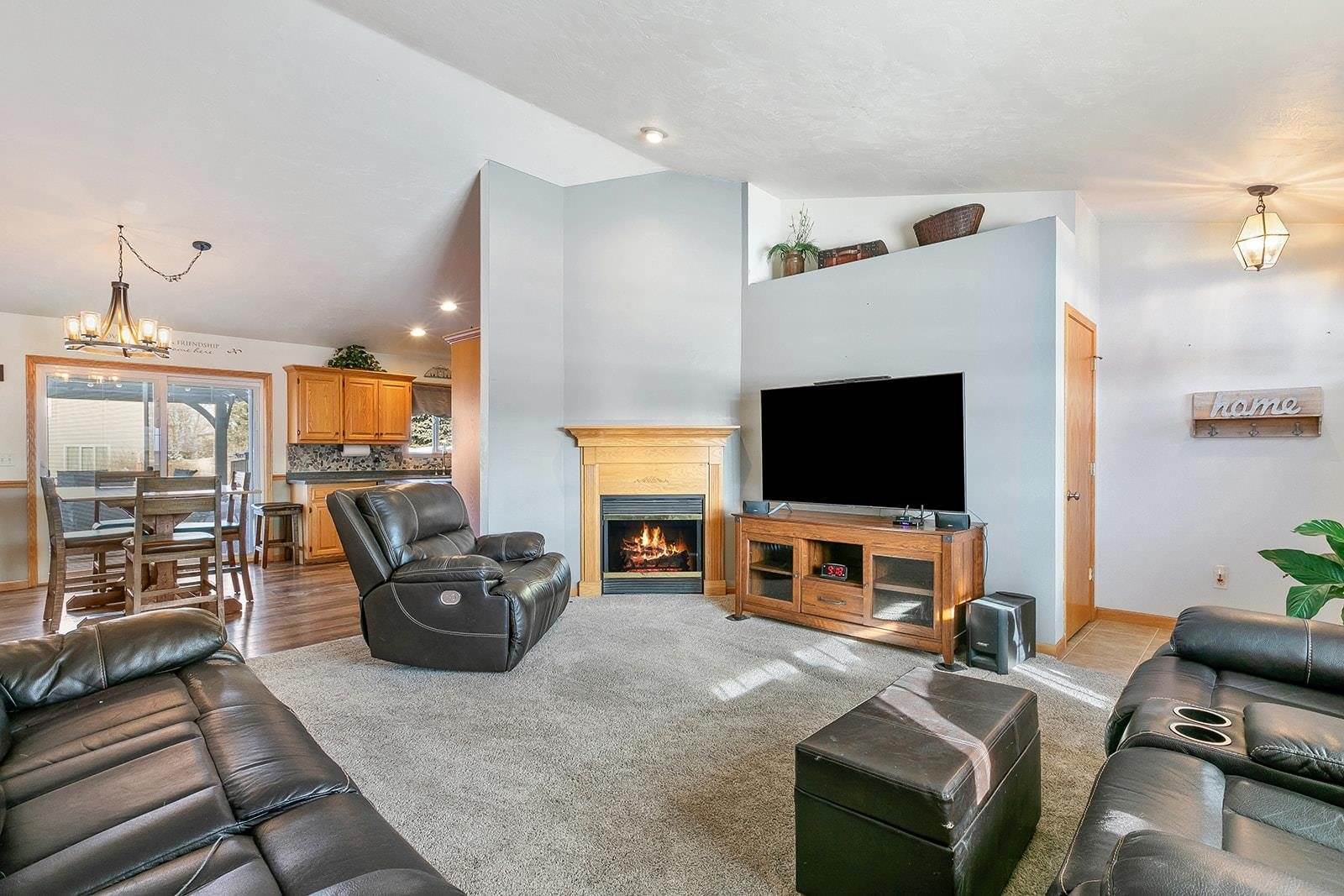 1504 Mcrae Circle, Green Bay, WI 54311