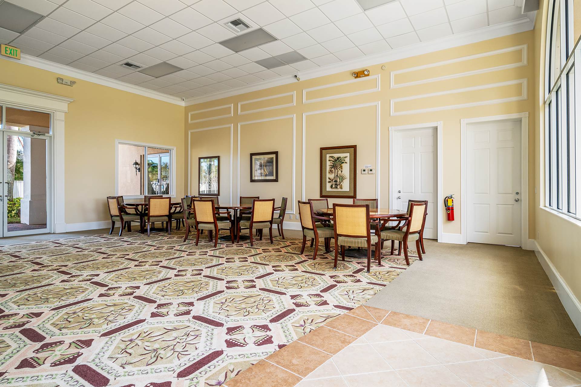 821 Niemen Drive, Palm Beach Gardens, FL 33410