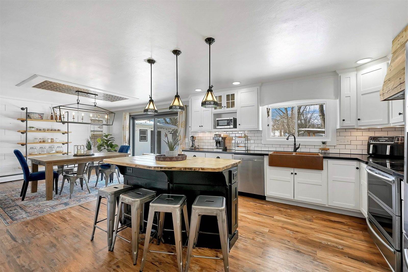 615 North Washington Street, De Pere, WI 54115