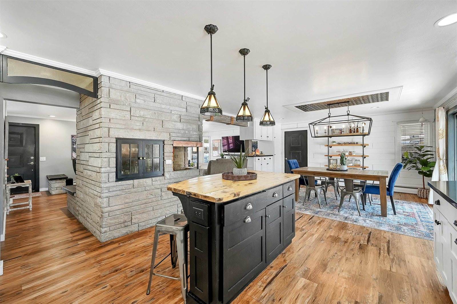 615 North Washington Street, De Pere, WI 54115