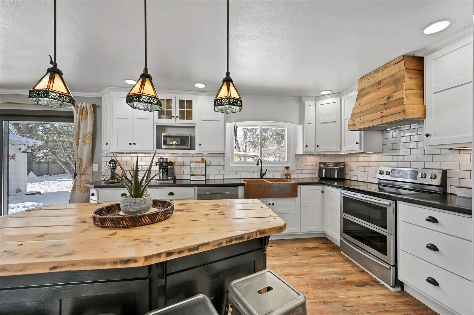 615 North Washington Street, De Pere, WI 54115