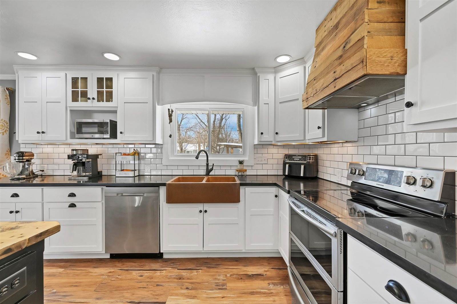 615 North Washington Street, De Pere, WI 54115