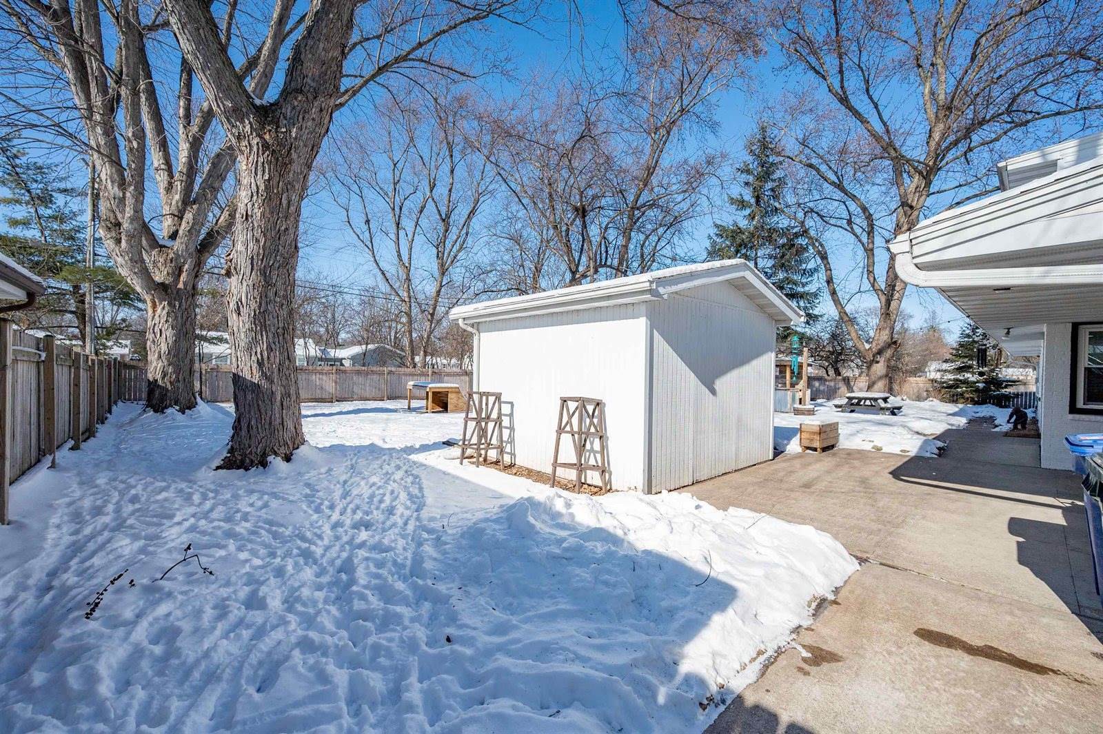 615 North Washington Street, De Pere, WI 54115