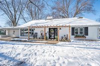 615 North Washington Street, De Pere, WI 54115
