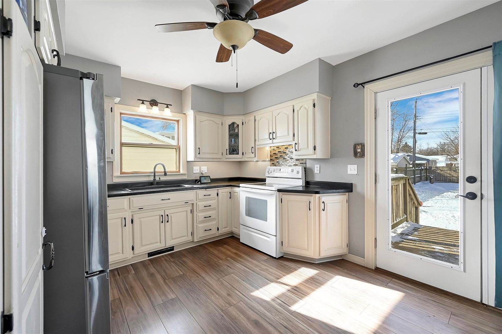 1228 South Norwood Avenue, Green Bay, WI 54304