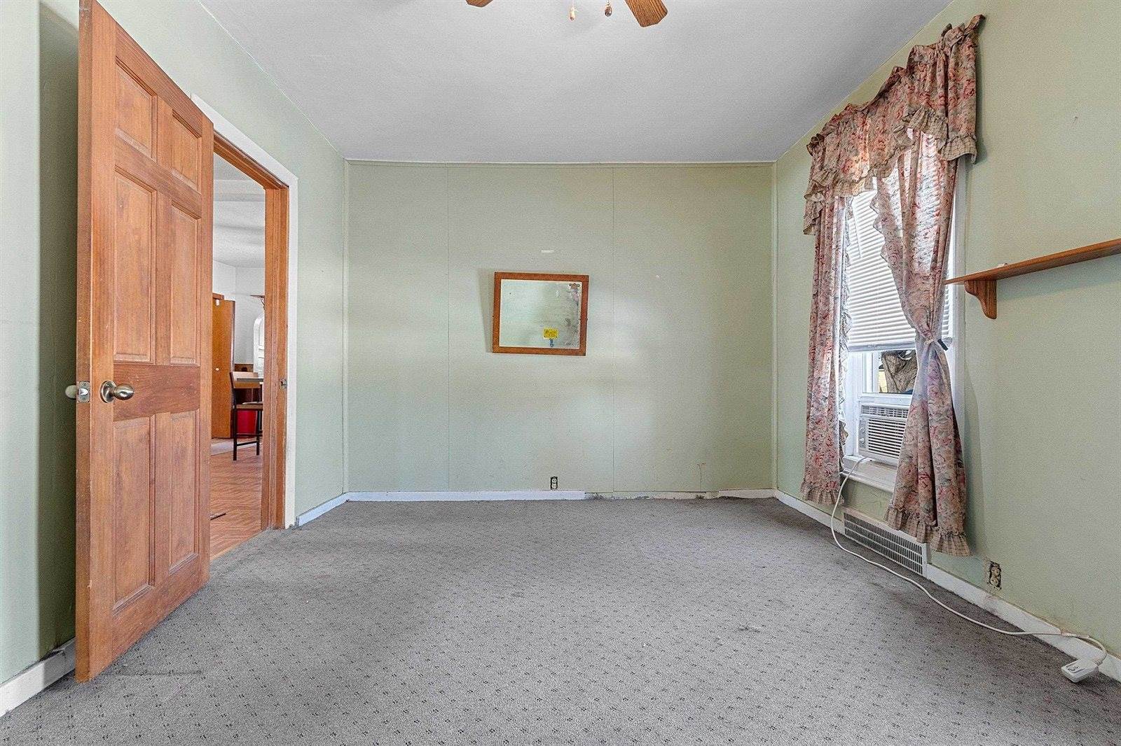 1403 Parnell Street, Marinette, WI 54143