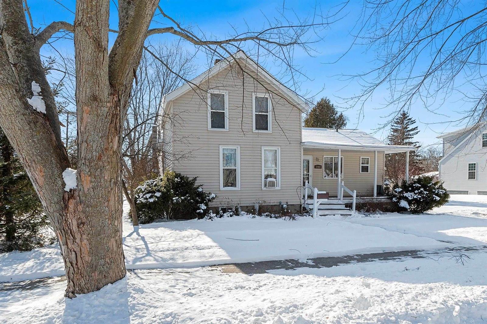 1403 Parnell Street, Marinette, WI 54143