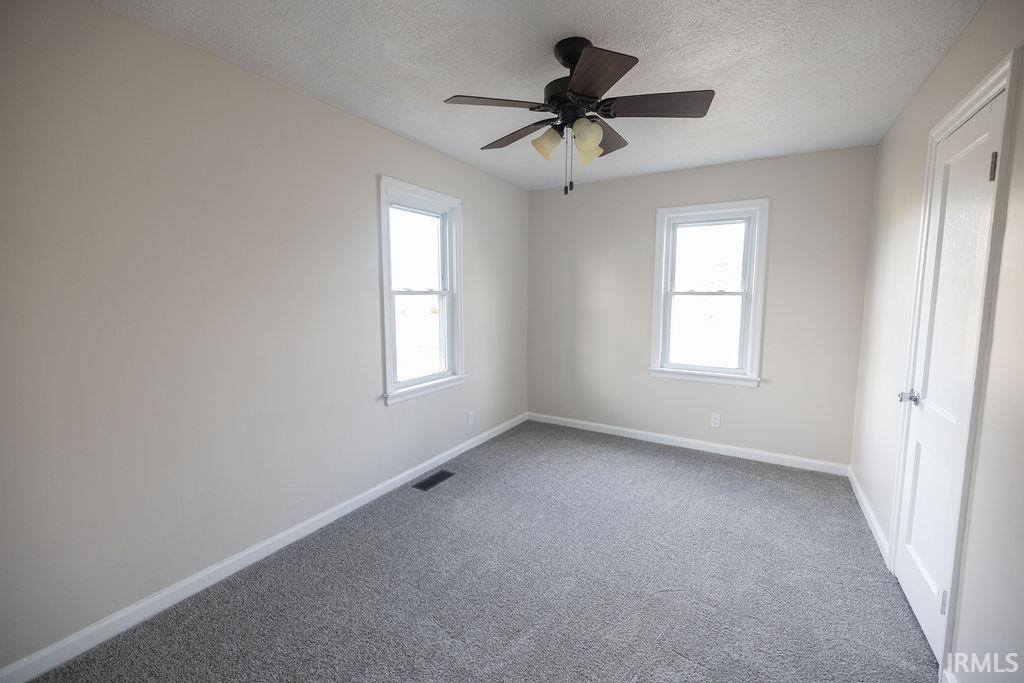 609 W Oak Street, Parker City, IN 47368