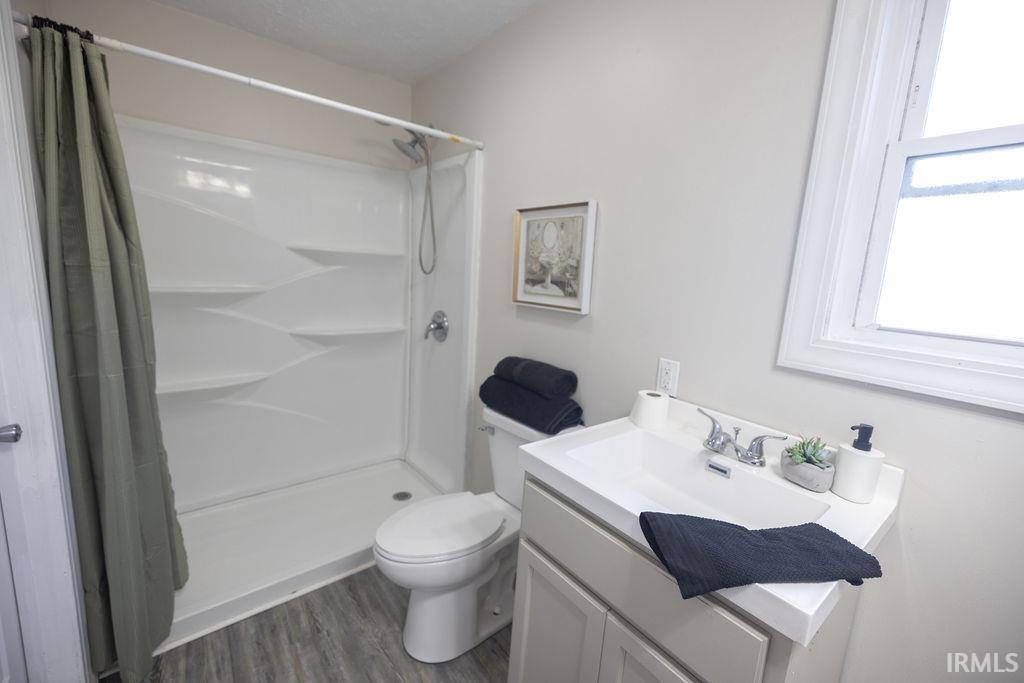 609 W Oak Street, Parker City, IN 47368