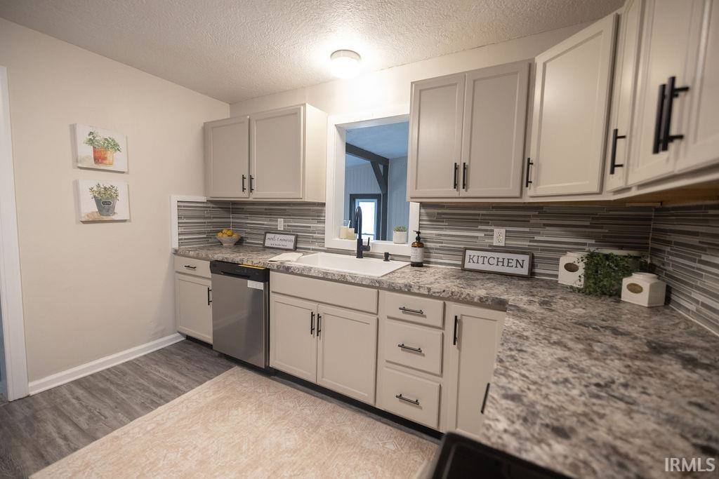 609 W Oak Street, Parker City, IN 47368