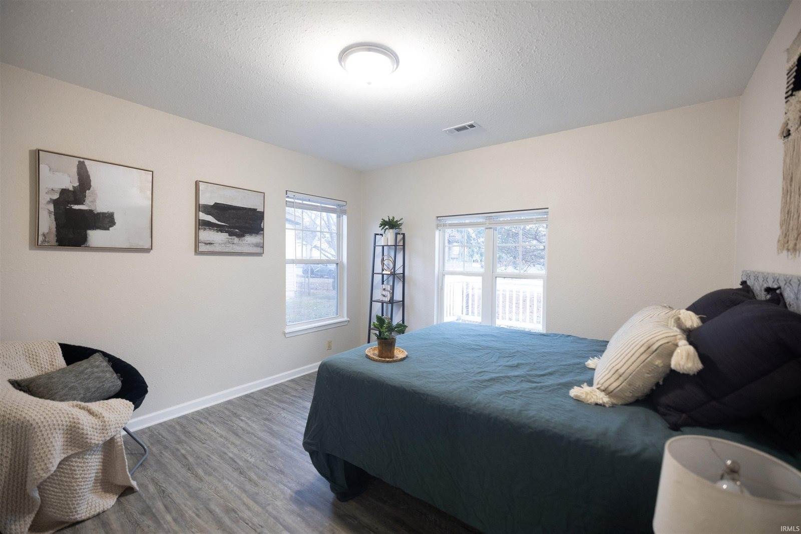 700 E 8th Street, Muncie, IN 47302