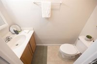 700 E 8th Street, Muncie, IN 47302