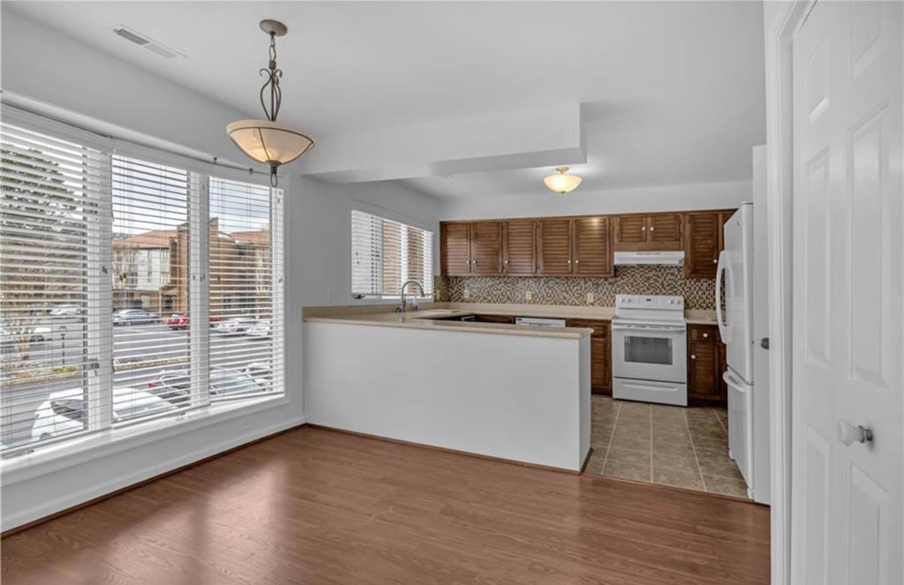 4237 Hatton Point Lane, Portsmouth, VA 23703