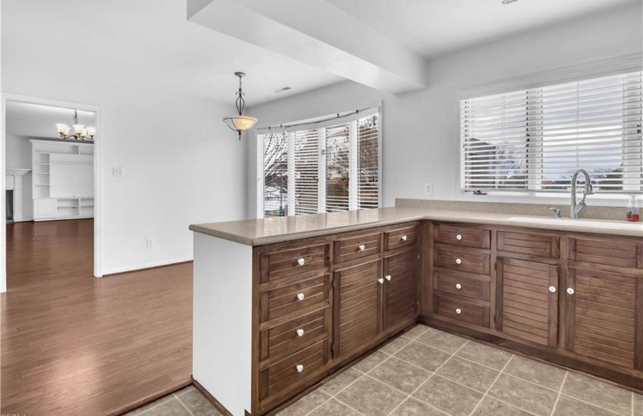 4237 Hatton Point Lane, Portsmouth, VA 23703