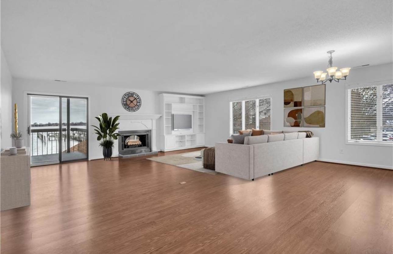 4237 Hatton Point Lane, Portsmouth, VA 23703