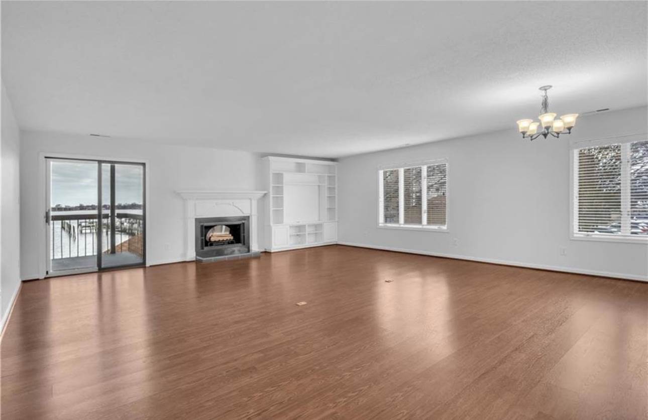 4237 Hatton Point Lane, Portsmouth, VA 23703
