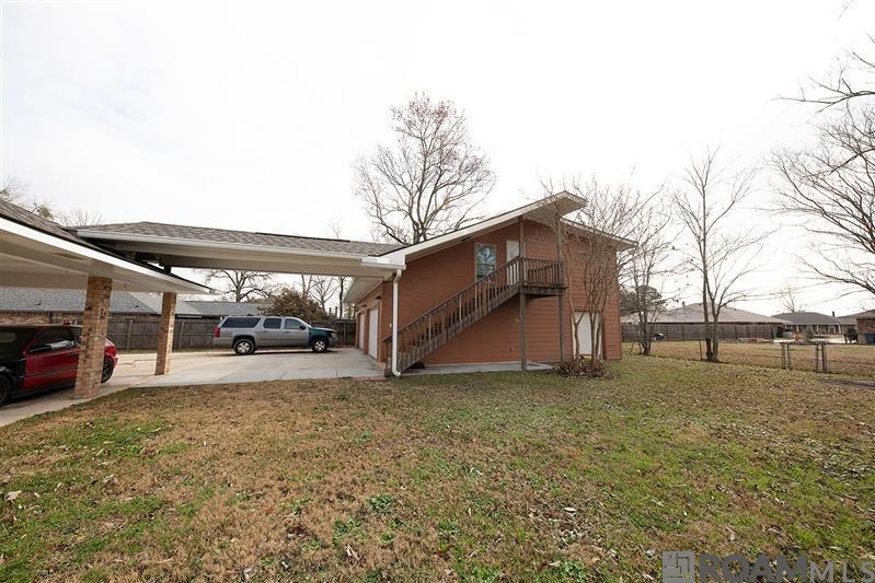 40189 Todd Dr, Prairieville, LA 70769