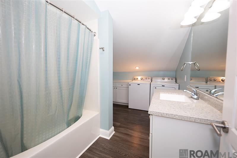 40189 Todd Dr, Prairieville, LA 70769