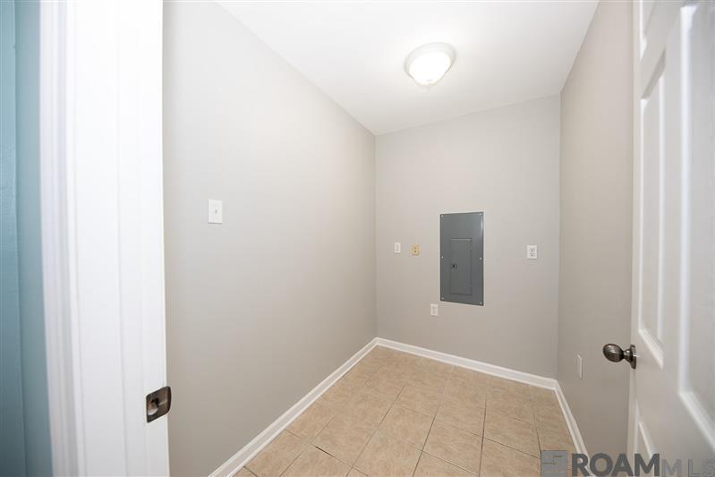 40189 Todd Dr, Prairieville, LA 70769