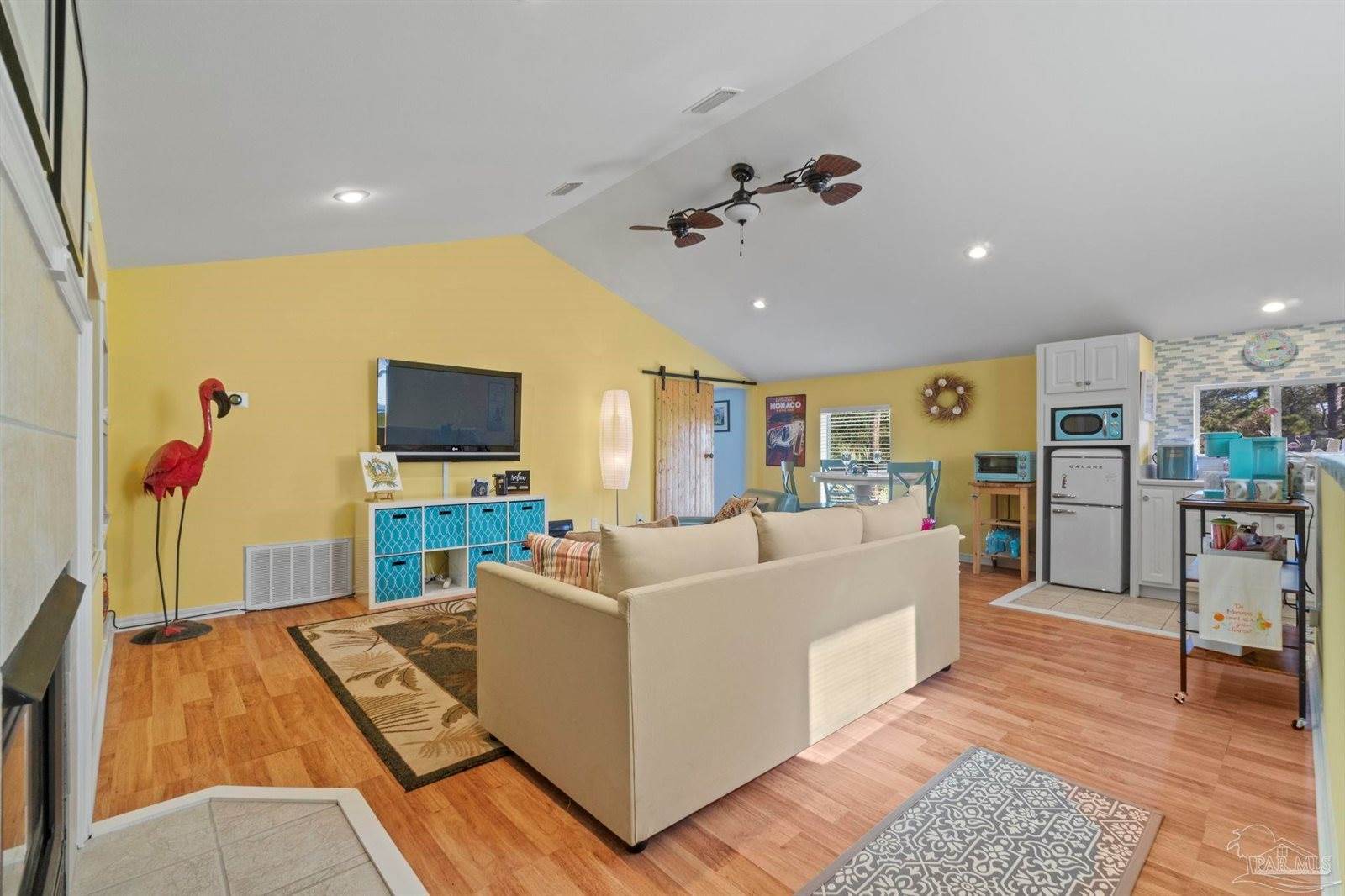 1669 Tidewater Ln, Navarre, FL 32566