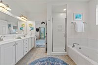 1669 Tidewater Ln, Navarre, FL 32566