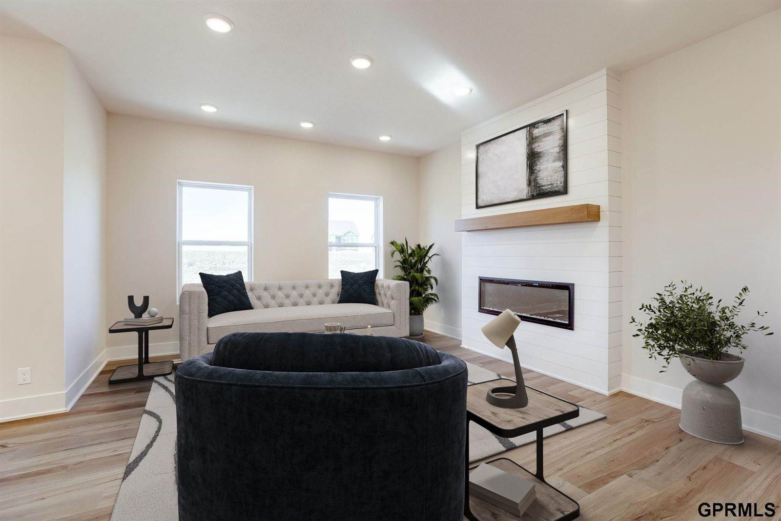 11684 South 124 Street, Papillion, NE 68046