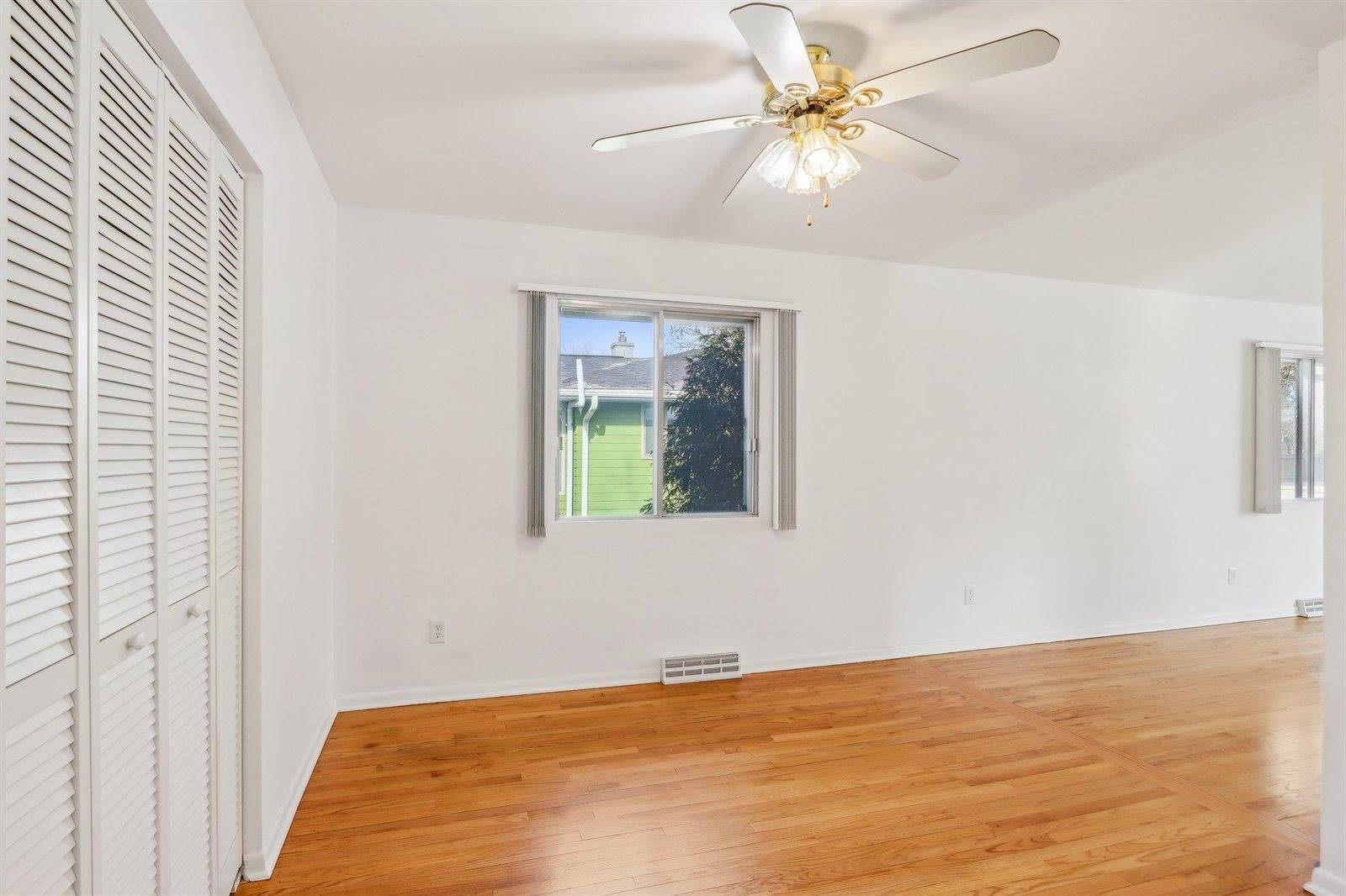 6701 Cooper, Middleton, WI 53562