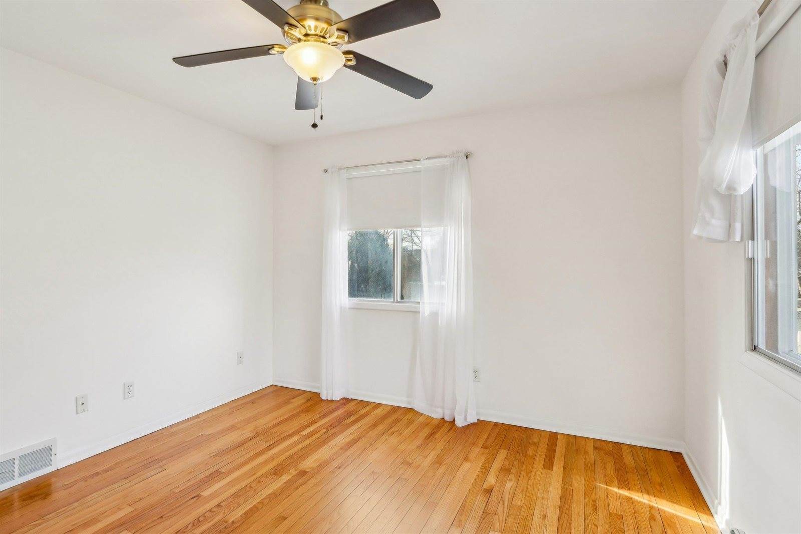 6701 Cooper, Middleton, WI 53562