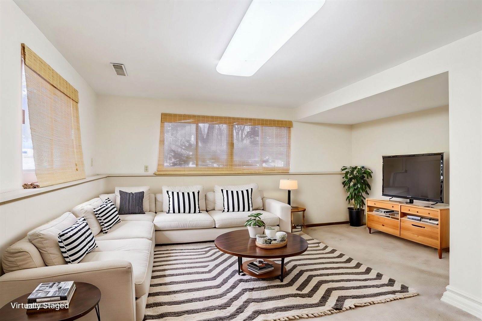 6701 Cooper, Middleton, WI 53562