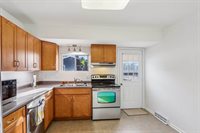 6701 Cooper, Middleton, WI 53562