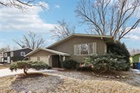 6701 Cooper, Middleton, WI 53562