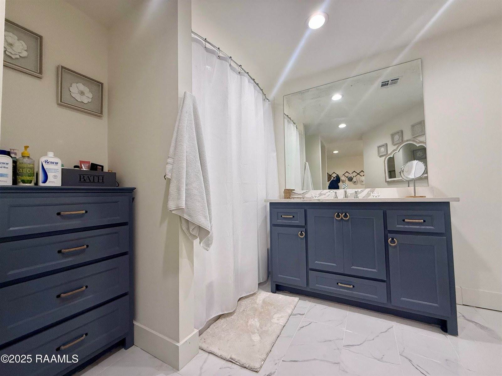 387 Admiral Craik Drive, Grand Isle, LA 70358