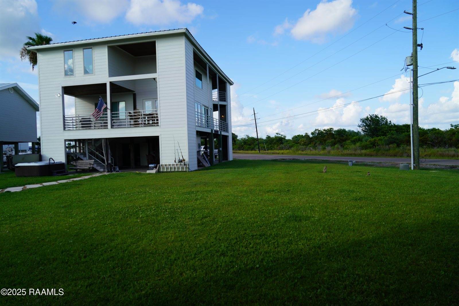 387 Admiral Craik Drive, Grand Isle, LA 70358