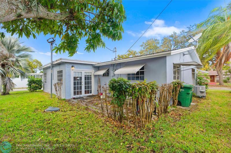 2404 NW 55th St, Fort Lauderdale, FL 33309