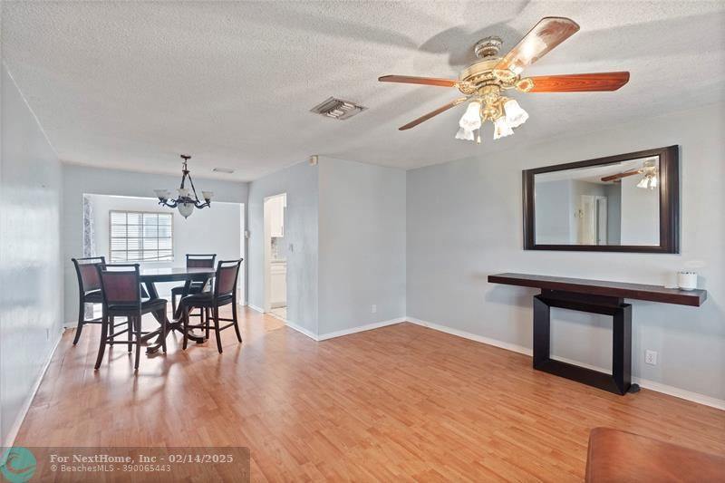 2404 NW 55th St, Fort Lauderdale, FL 33309