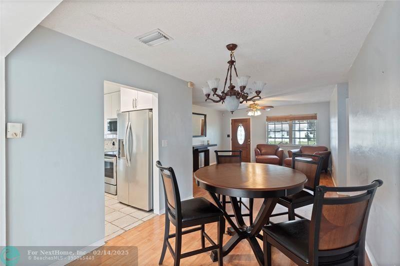 2404 NW 55th St, Fort Lauderdale, FL 33309